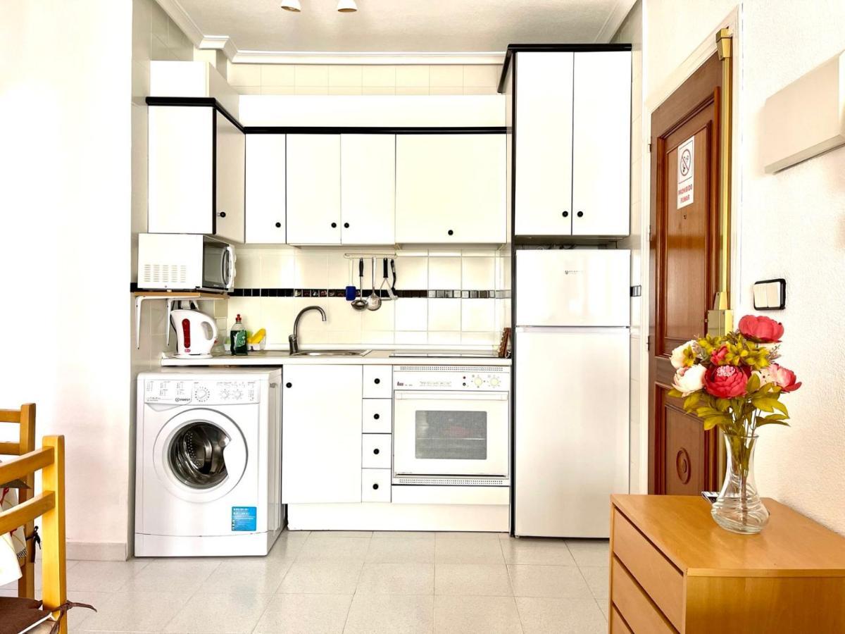 Captain Garcia Apartment Торрев'єха Екстер'єр фото